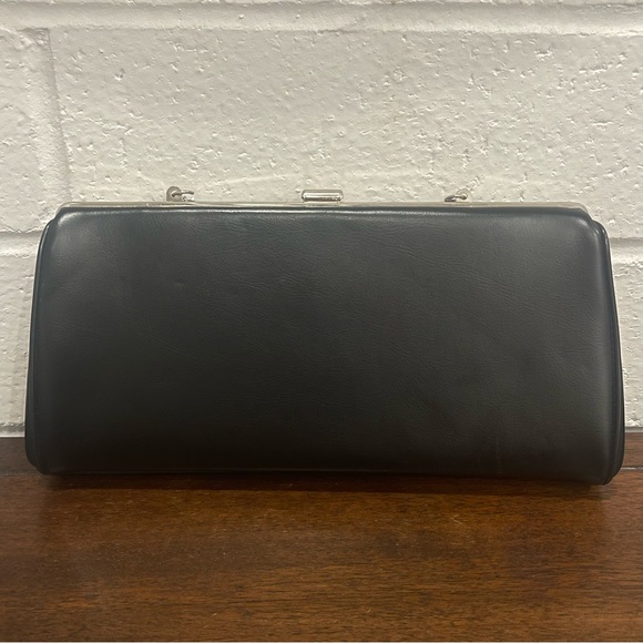 Ladies Clutch Evening Bag with Chain Strap - Picture 2 of 5